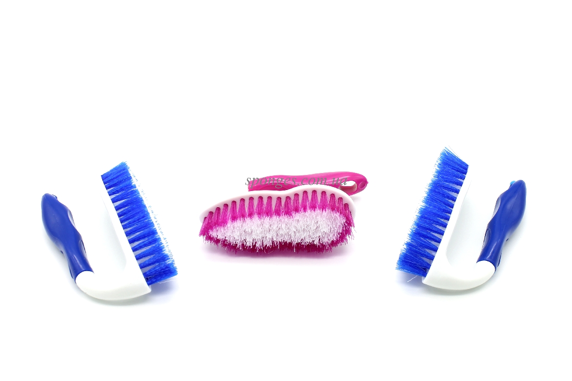 Щетка утюжок &ndash; белая с цветной ручкой